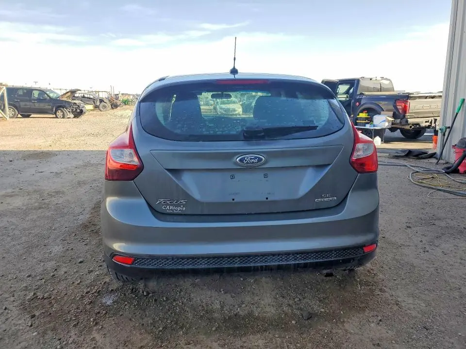 2012 FORD FOCUS SE  