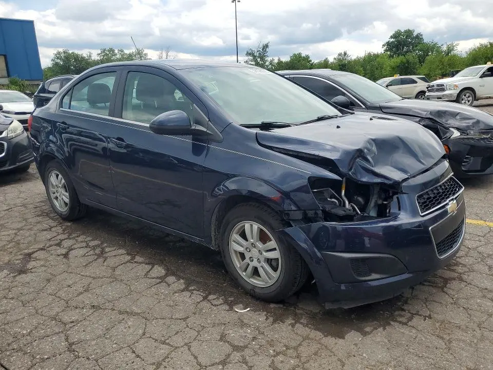 2015 CHEVROLET SONIC LT  