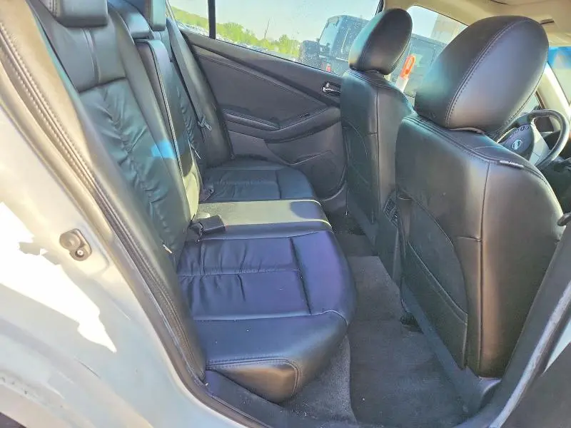 2012 NISSAN ALTIMA SR  