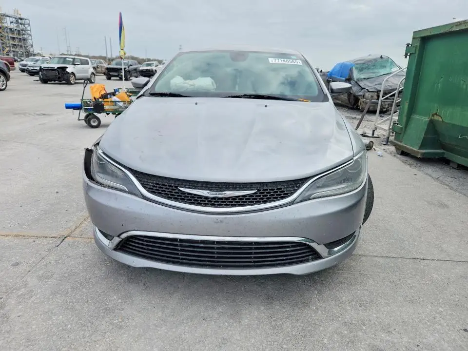2017 CHRYSLER 200 LIMITED  