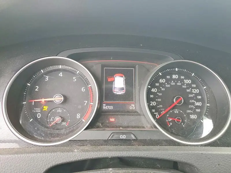 2017 VOLKSWAGEN GTI SPORT  