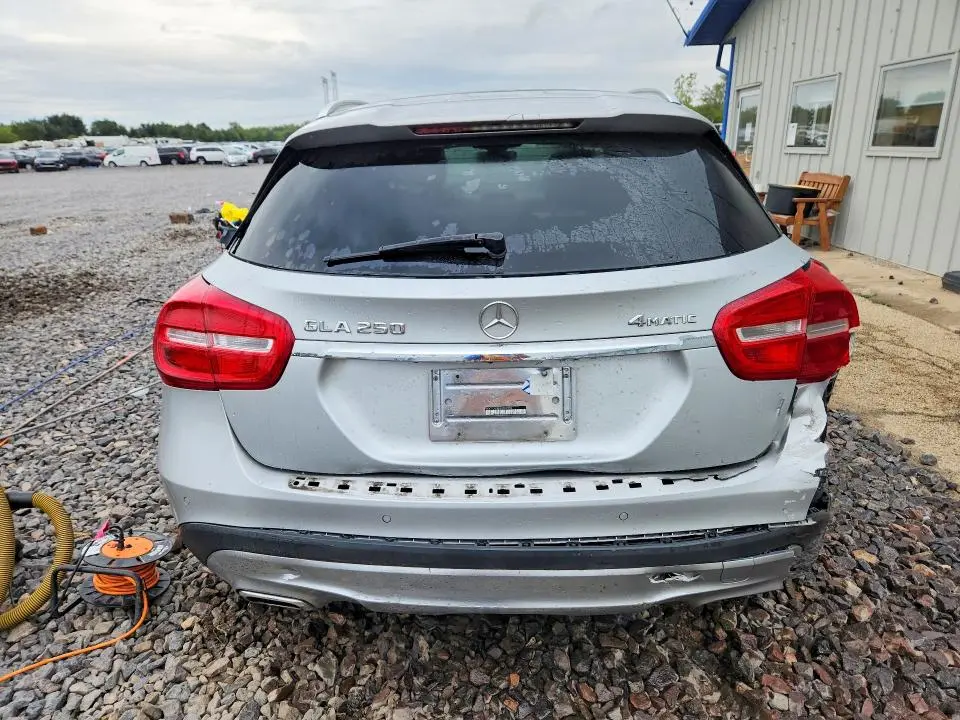 2015 MERCEDES-BENZ GLA 250 4MATIC  