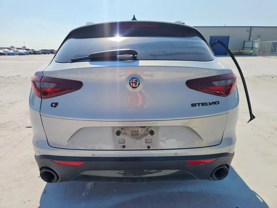 2020 ALFA ROMEO STELVIO   