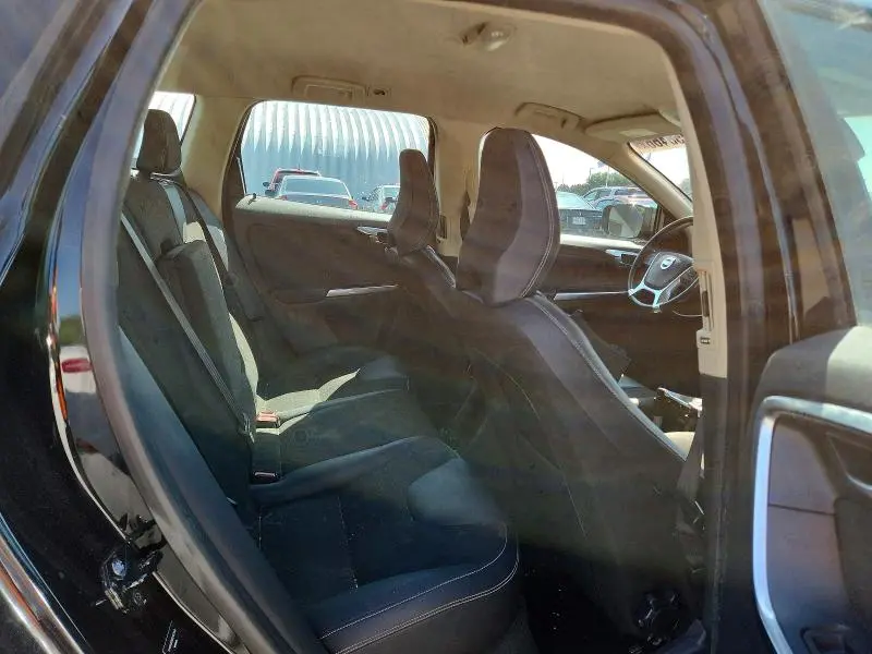 2013 VOLVO XC60 3.2  