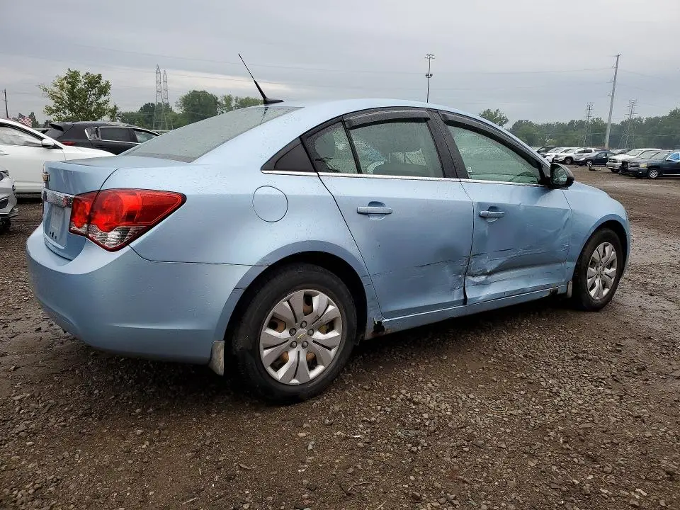 2012 CHEVROLET CRUZE LS  