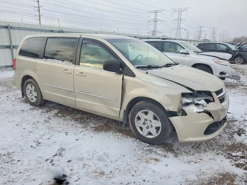 2013 DODGE GRAND CARAVAN SE  