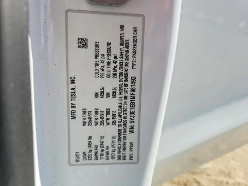 2021 TESLA MODEL 3   