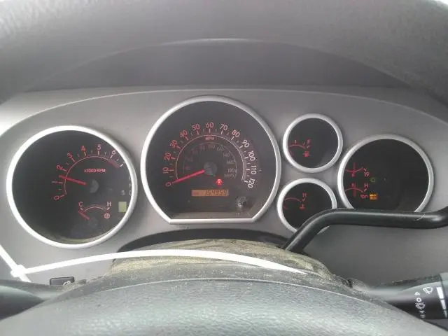 2012 TOYOTA TUNDRA CREWMAX SR5  