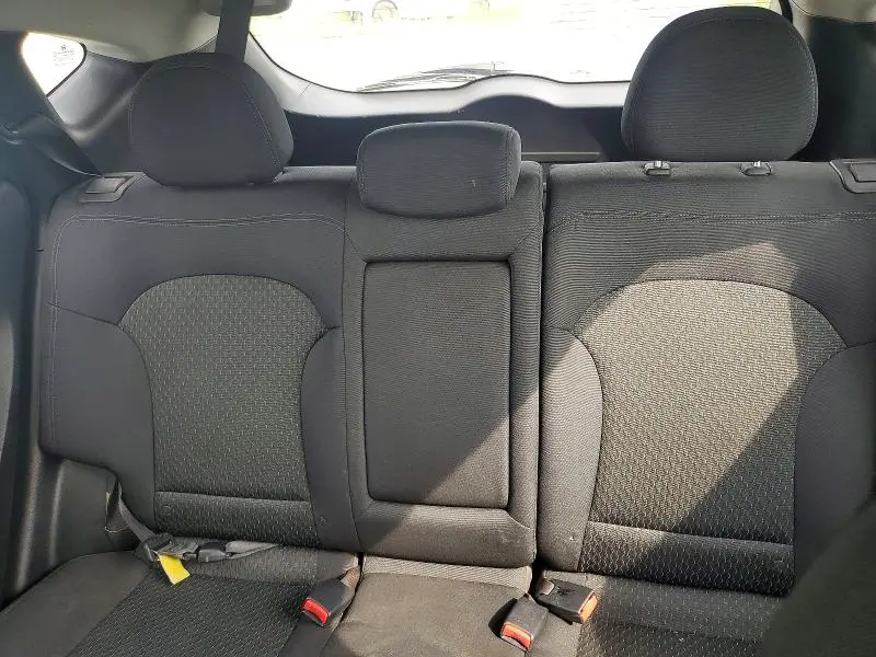 2012 HYUNDAI TUCSON GL  