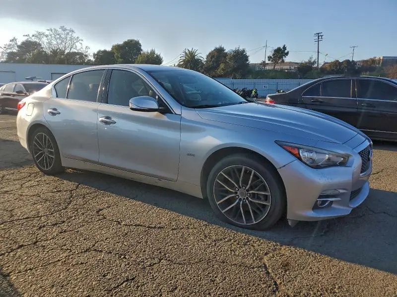 2017 INFINITI Q50 BASE  