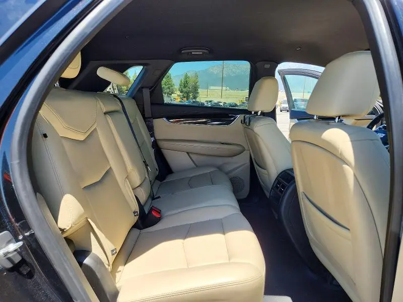 2019 CADILLAC XT5   