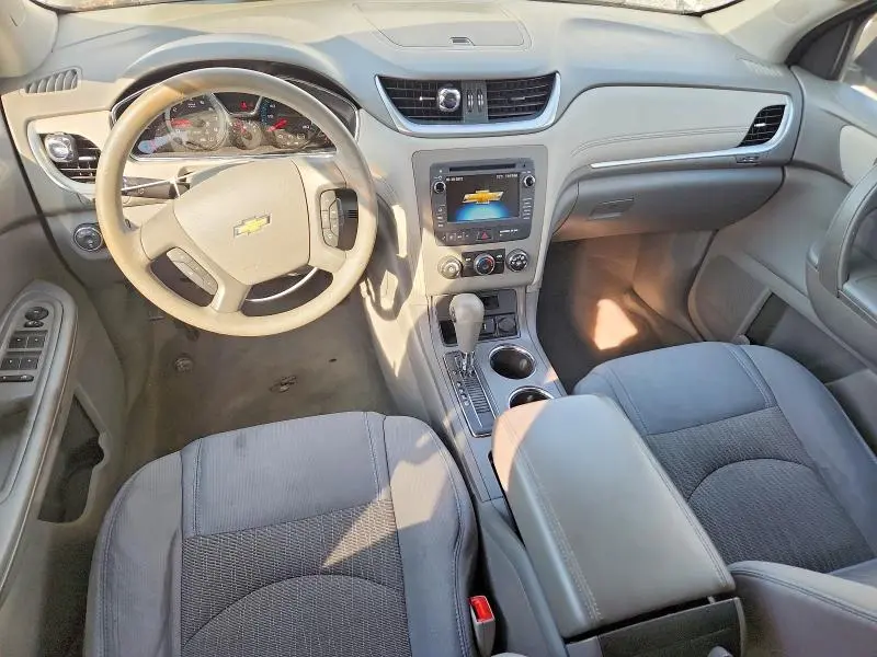 2015 CHEVROLET TRAVERSE LS  