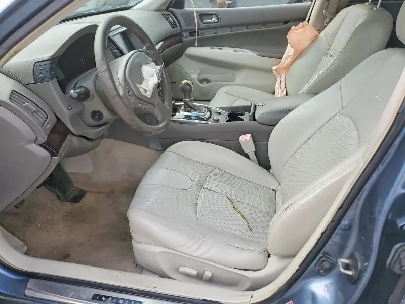 2010 INFINITI G37 BASE  