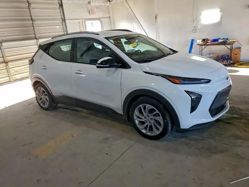 2022 CHEVROLET BOLT EUV LT  