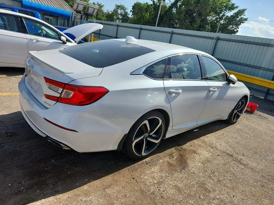 2019 HONDA ACCORD SPORT  