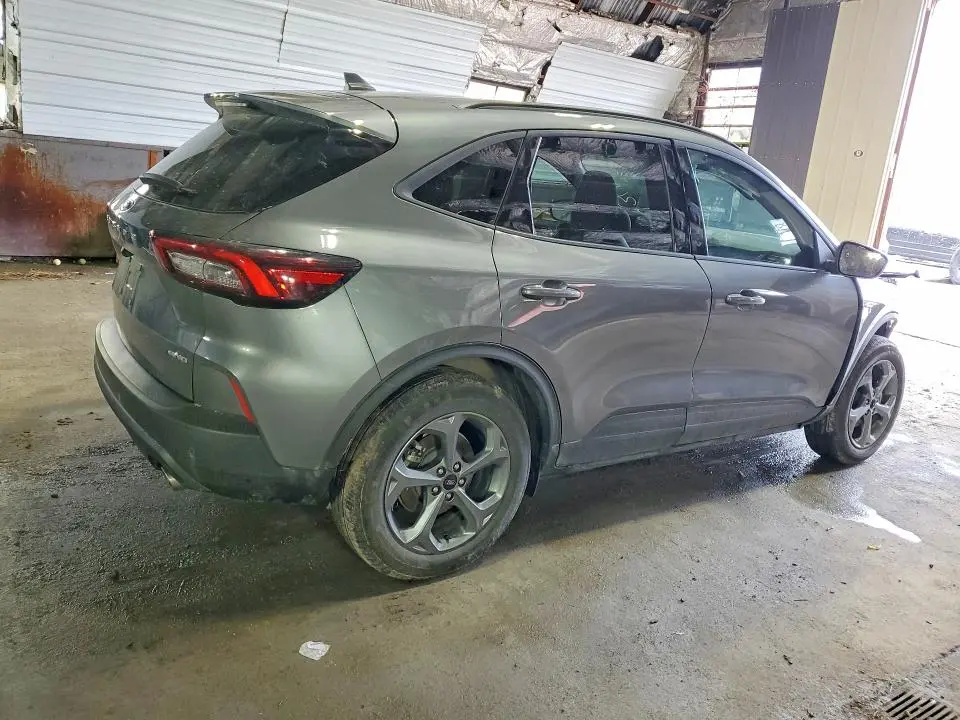 2025 FORD ESCAPE ST LINE  