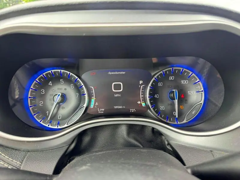 2023 CHRYSLER PACIFICA TOURING L  