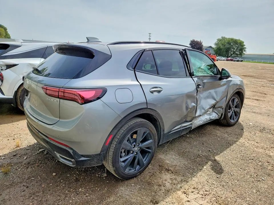 2024 BUICK ENVISION ESSENCE  