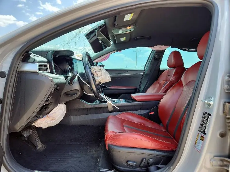 2021 KIA K5 GT LINE  