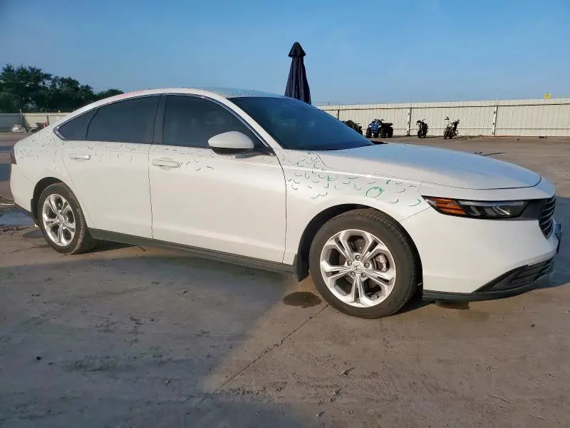 2024 HONDA ACCORD LX  