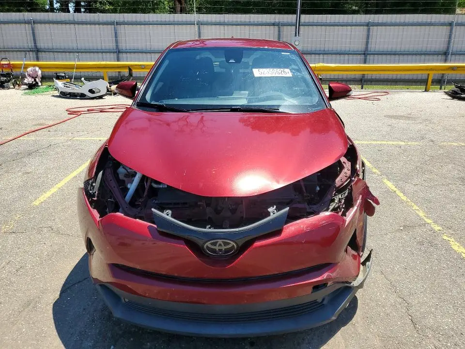 2018 TOYOTA C-HR XLE  