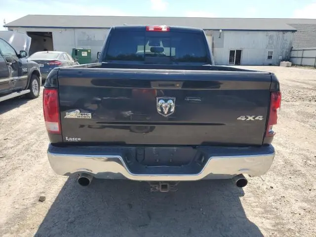 2016 RAM 1500 SLT  