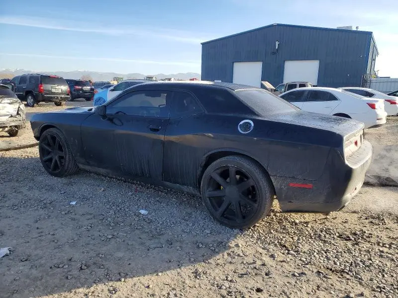 2016 DODGE CHALLENGER SXT  