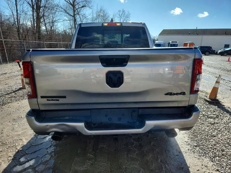 2024 RAM 1500 BIG HORN  