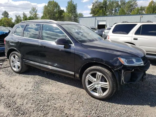 2015 VOLKSWAGEN TOUAREG V6 TDI  