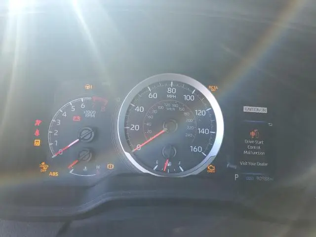 2021 TOYOTA COROLLA SE  