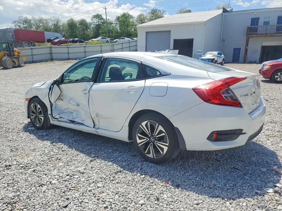 2017 HONDA CIVIC EX  