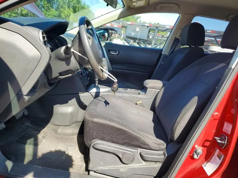 2013 NISSAN ROGUE S  