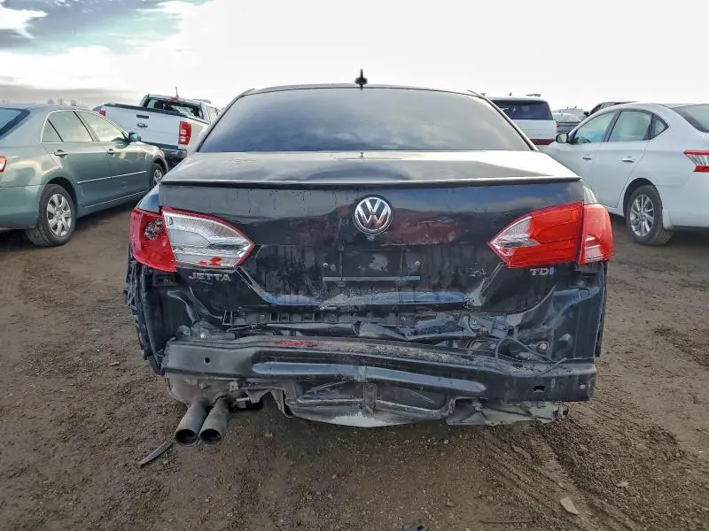 2011 VOLKSWAGEN JETTA SEL  