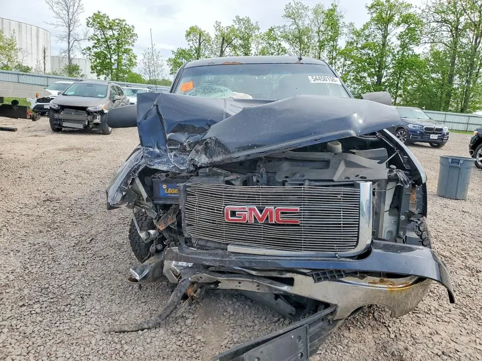 2010 GMC SIERRA K2500 SLE  