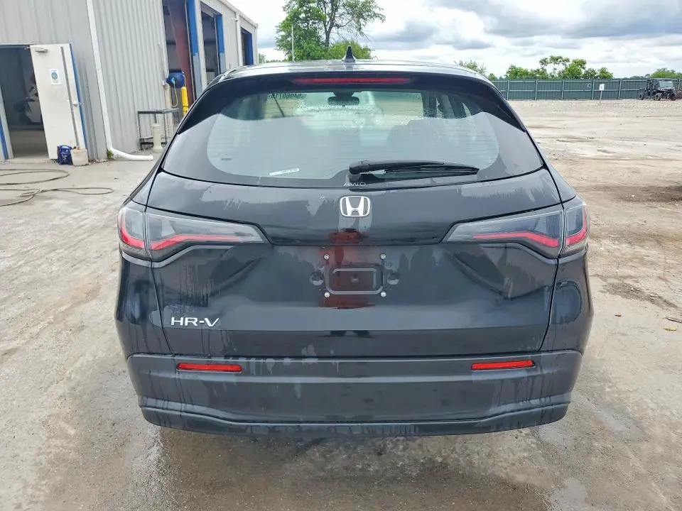 2024 HONDA HR-V LX  
