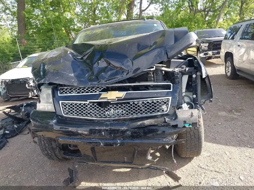 2013 CHEVROLET AVALANCHE LT
