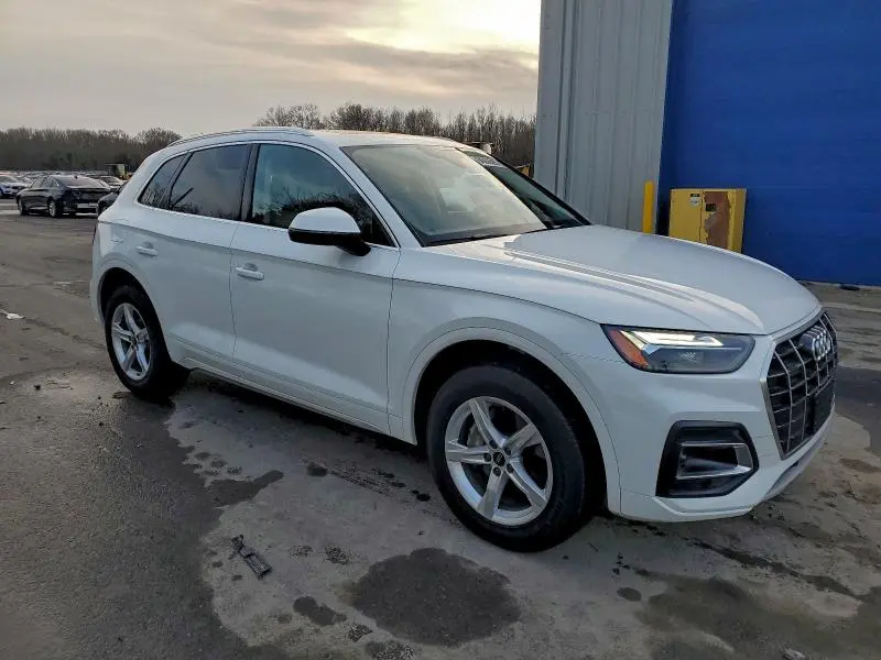 2024 AUDI Q5 PREMIUM 40  