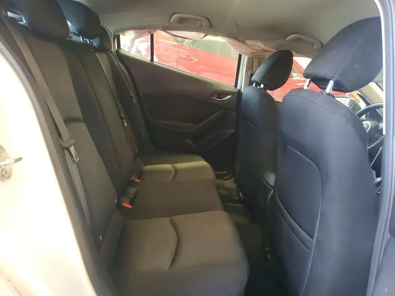 2017 MAZDA 3 SPORT  