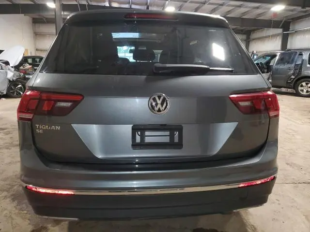 2021 VOLKSWAGEN TIGUAN SE  