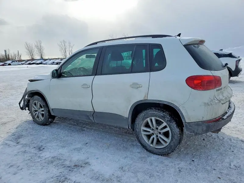 2015 VOLKSWAGEN TIGUAN S  