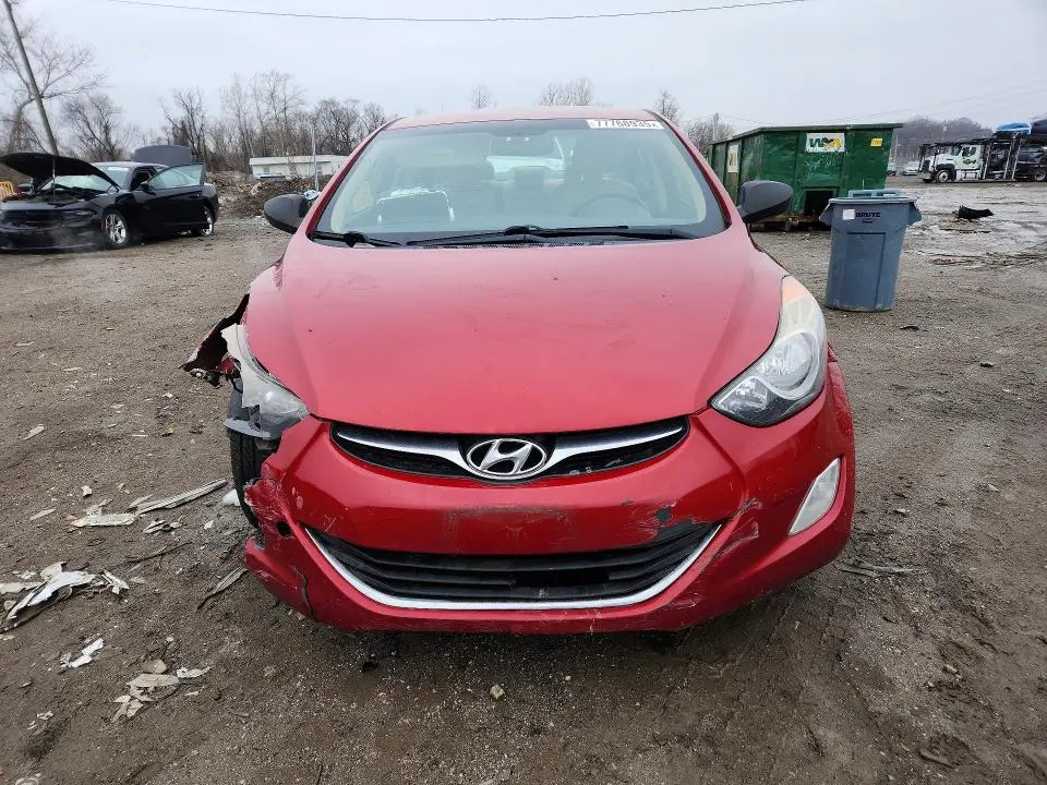 2013 HYUNDAI ELANTRA GLS  