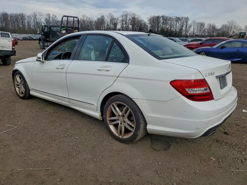 2013 MERCEDES-BENZ C 300 4MATIC  