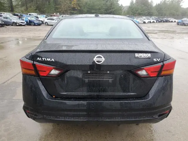 2022 NISSAN ALTIMA SV  