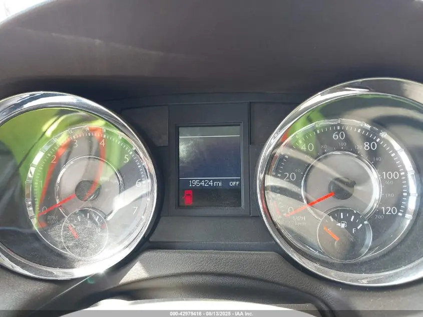 2012 CHRYSLER TOWN & COUNTRY LIMITED