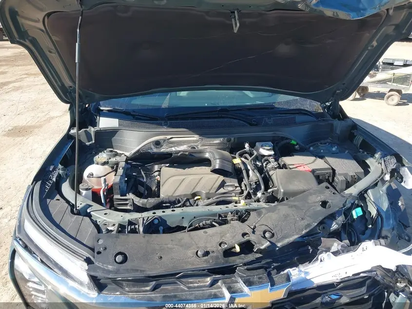 2025 CHEVROLET TRAX FWD LT