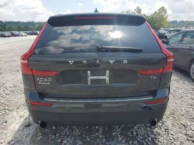 2020 VOLVO XC60 T6 MOMENTUM  