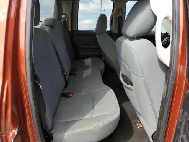 2013 RAM 1500 ST  