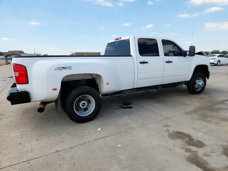2011 GMC SIERRA K3500 SLE  