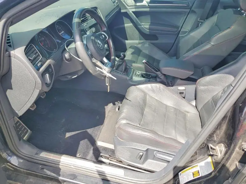2015 VOLKSWAGEN GTI   
