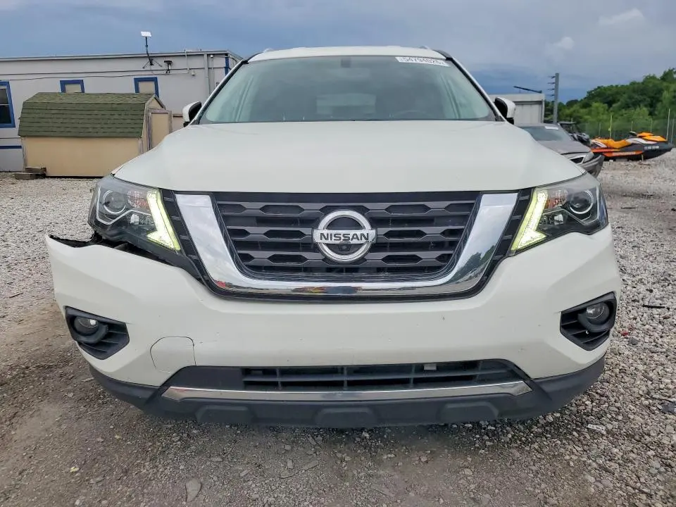 2019 NISSAN PATHFINDER SL  
